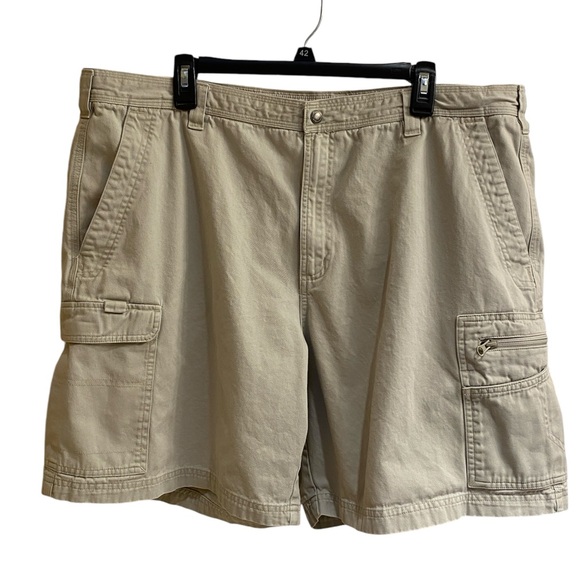 Men's Big & Tall Columbia North Creek Khaki Casual Cargo Shorts Size 42 EUC - Picture 1 of 5